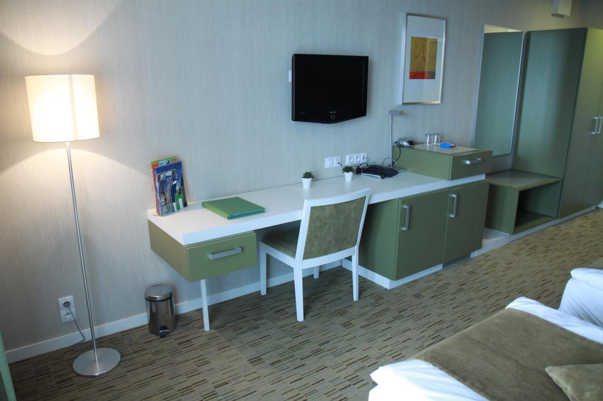 Hotel Empire Trnava Room photo